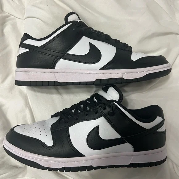 Nike Dunk Low “panda” - Picture 8 of 8